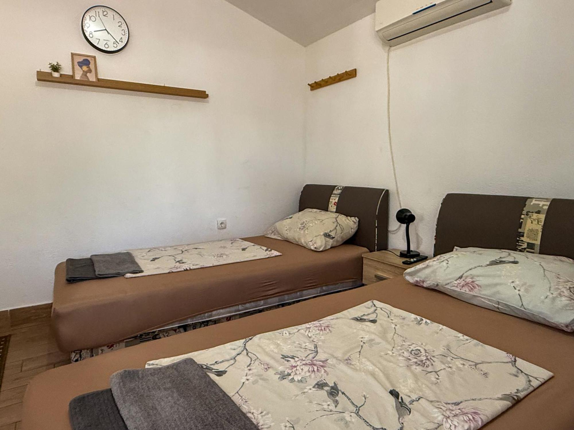 Apartman Meghan Pula Eksteriør billede
